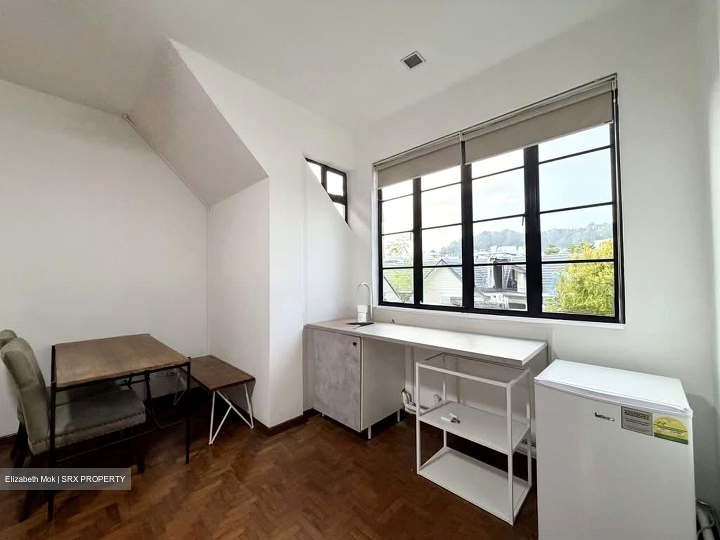 Yuk Tong Avenue (D21), Terrace #589328051